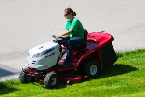 How topic the right lawn mower