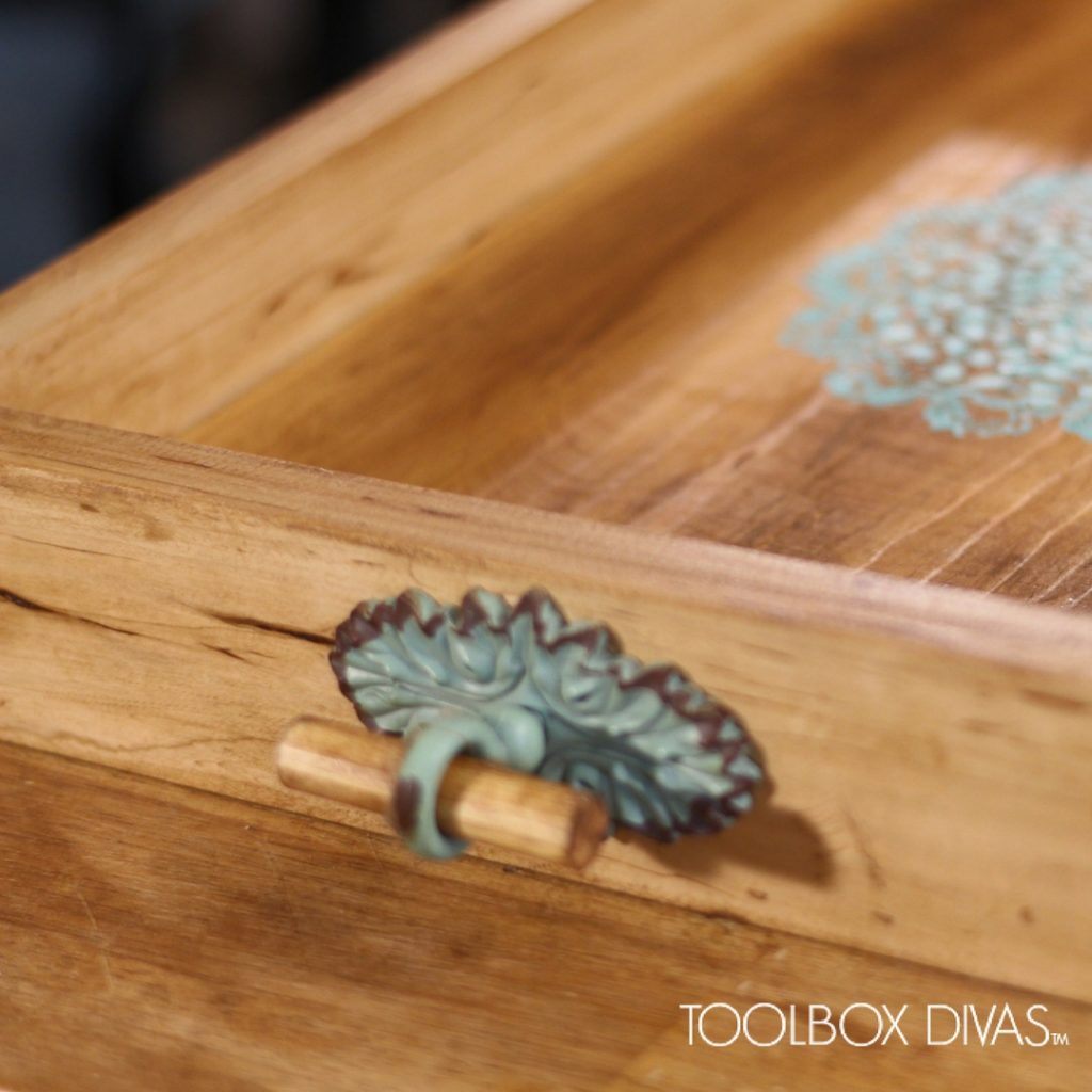Make a Serving Tray with Toolbox Divas