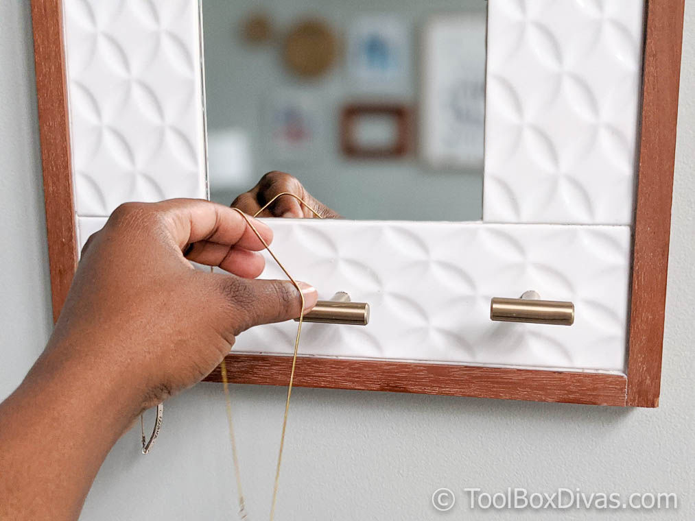 Tiled Hanging Mirror with Jewelry Storage @ToolBoxDivas (14 of 47) Jewelry Storage