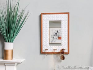 Tiled Hanging Mirror with Jewelry Storage @ToolBoxDivas (29 of 47) Jewelry Storage