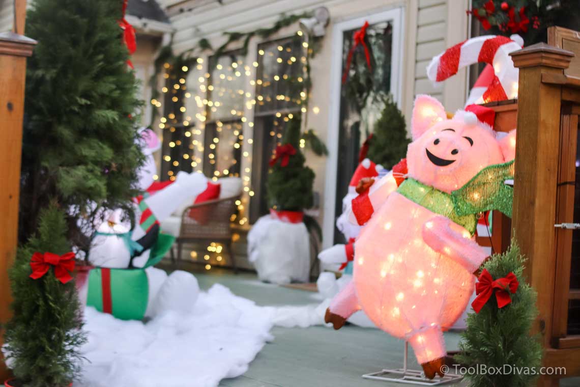 Create The Ultimate Winter Wonderland with these Outdoor Decorations